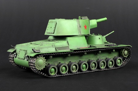 09591P Сборная модель Soviet T-100Z Heavy Tank Trumpeter