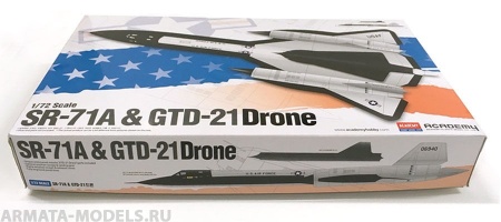 12540Самолет  SR-71A & GTD-21 Drone Academy
