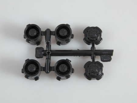 1457AVD Сборная модель КАМАЗ-65225 (рестайлинг) седельный тягач AVD Models