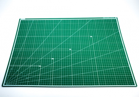 100105RK Коврик для резки А2, 5 слоёв, зеленый цветочная поляна