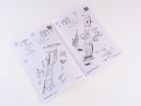 1304AVD Сборная модель КАМАЗ-4350 4x4 Мустанг AVD Models