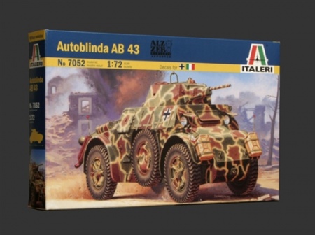 7052ИТ Бронемашина Autoblinda Ab 43 Italeri