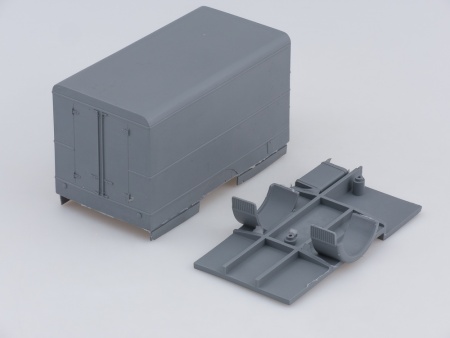 1326AVD Сборная модель МАЗ-200 Рефрижератор ЧАР-1 AVD Models