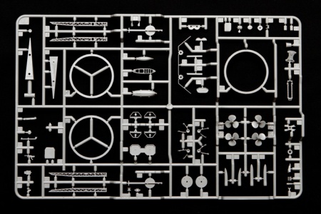 78025 Японский линкор Yamato с набором фототравления Tamiya