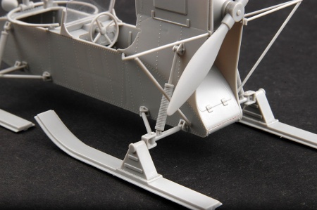 02322P Советские боевые аэросани РФ-8/Горький-98 Trumpeter