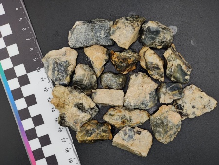 AAM0031 Природный корунд, Южный Урал