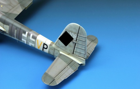 LS-001  Messerschmitt Me 410B2/U4 1/48 Meng