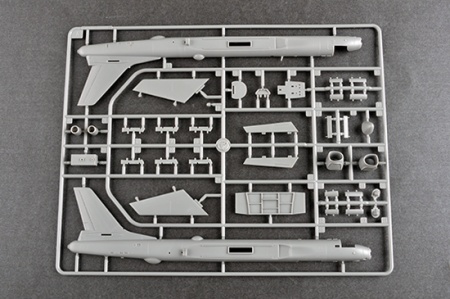 03930P Xian H-6K Strategic Bomber Trumpeter