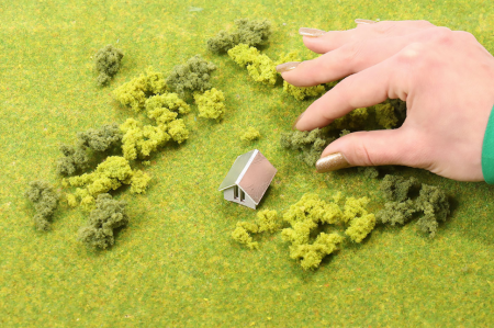 001pkd002 Фолиаж комковой темно-зеленый