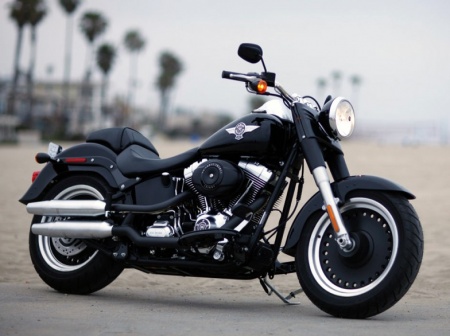 16041T Harley Davidson FLSTFB - Fat Boy Lo Tamiya