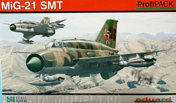 8233 Самолет MiG-21СМТ