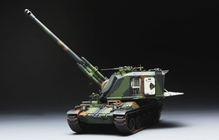TS-004 AUF1 155mm Self-propelled Howitzer Meng