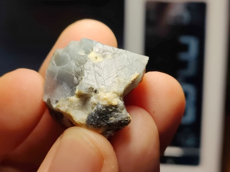 AAM0031 Природный корунд, Южный Урал