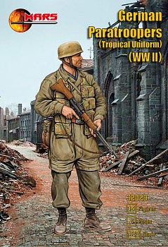 32029MR Фигуры German Paratroopers Tropical Uniform WWII