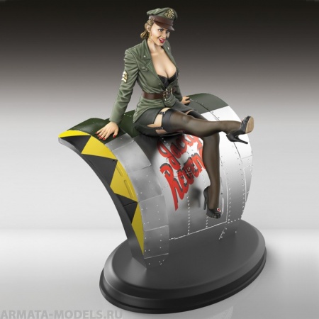 RM788 Pin-Up Pilot (1/35) Royal Model