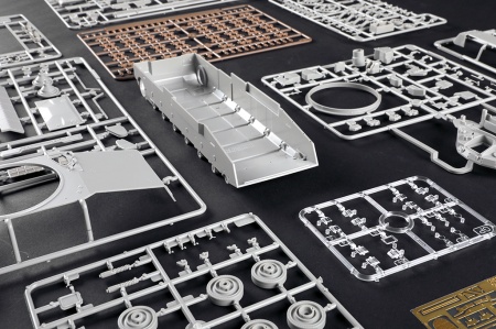 09533P Сборная модель Russian Object 477 XM2 Trumpeter
