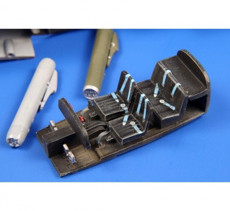 SH72418 SIAI-Marchetti SF-260M/AM/W Special Hobby