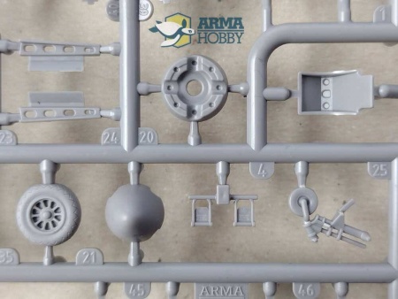 AH70038 P-51 B/C Mustang™ Arma Hobby