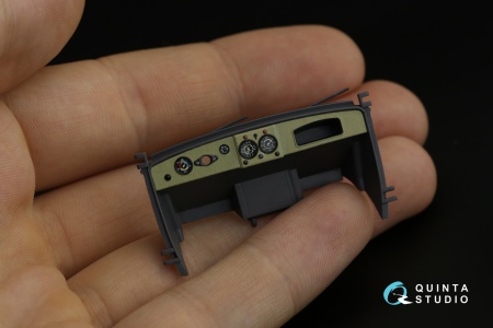 QD35033 3D Декаль интерьера кабины Opel Blitz (Tamiya)