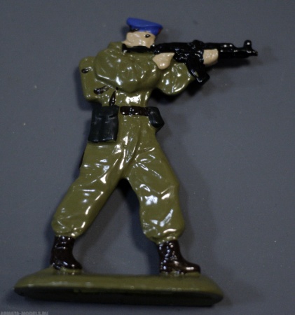 7-105 окрашеная фигура ВДВ. Рядовой Солдатики "Ура"