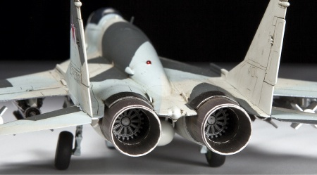 7309 Российский истребитель МиГ-29СМТ Звезда 7309 Российский истребитель МиГ-29СМТ Звезда