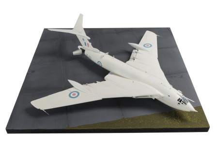 A12008 Самолет Handley Page Victor B.2 1/72 Airfix