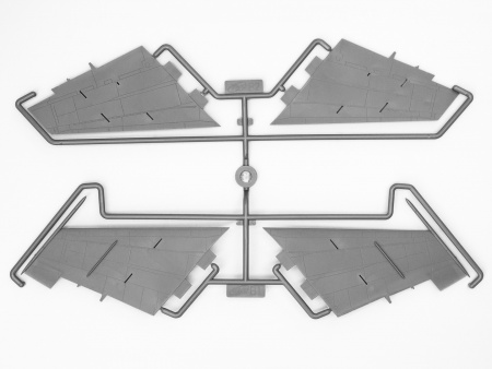 72177 Советский перехватчик Миг-25 ПД ICM