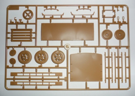 35414 V3000S/SS M Maultier с санитарной будкой, Германский санитарный автомобиль ІІ МВ ICM