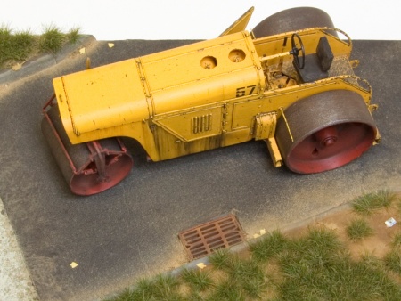 RIM35018 Решетки ливневой канализации 1961+ (2 шт), масштаб 1/35