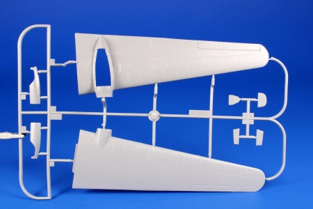 SH48197 Aero C-3A Czechoslovakian Transport and Trainer Plane Special Hobby