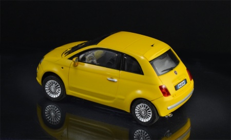 3647ИТ Автомобиль FIAT 500 ( 2007) Italeri