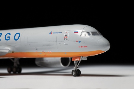 7031 Грузовой самолёт Ту-204-100С Звезда