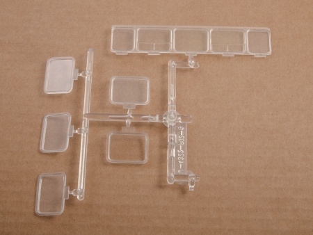 1398AVD Сборная модель Вахтовый автобус НЕФАЗ-42112 (4320) AVD Models