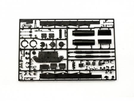 35112 Западно-германский танк Leopard А4 с 1 фигурой командира Tamiya