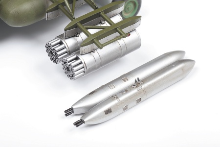 4828 Советский многоцелевой вертолёт Ми-8МТ Звезда