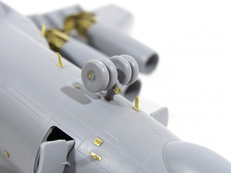 144207 Экстерьер Ил-76 от Звезды (1:144)