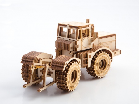 12201BAUMI Сборная модель Трактор К-700 Baumi