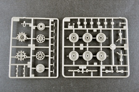 09520P Russian S-300V 9A84 SAM Trumpeter