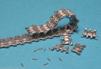 MTL-35040 Tracks for BMD-1 / BMD-2