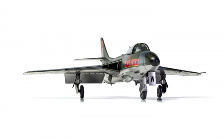 A09185 Самолет Hawker Hunter F6 Airfix A09185 Самолет Hawker Hunter F6 Airfix