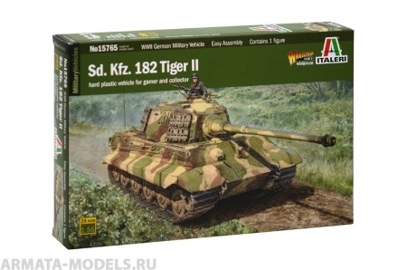 15765ИТ ТАНК Sd. Kfz.182 TIGER II Italeri