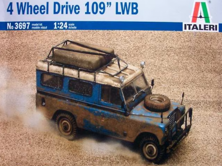 3697ИТ Land Rover Safari 4 Wheel Drive 109 LWB Italeri