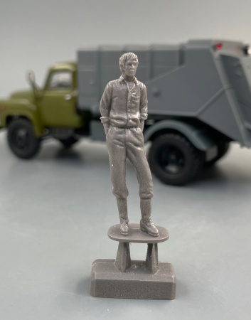 AVA43001 Фигурка Водитель СССР №1 AVART ARHIVE