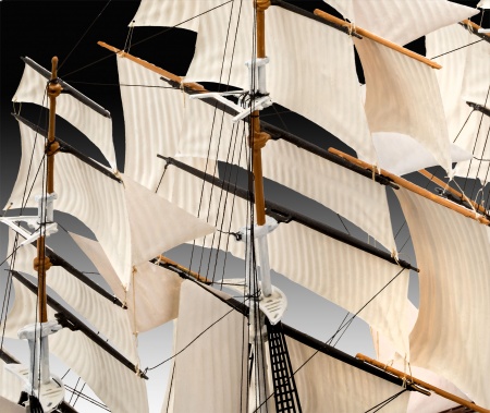 05430RE Подарочный набор Клипер Cutty Sark 150th Anniversary Revell