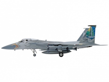 15870RE Истребитель McDonnell Douglas F-15C Eagle Revell