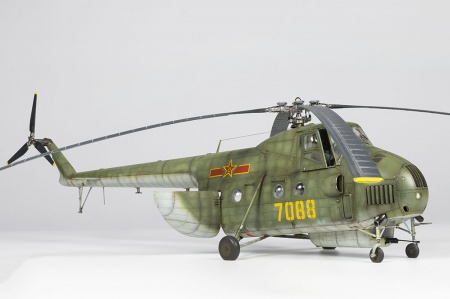 05817P Вертолет Mi-4A Hound Trumpeter