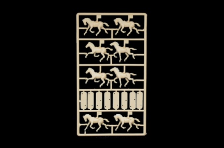 6188ИТ Солдатики Crimean Wars: BRITISH 11th HUSSARS CAVALRY Italeri