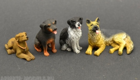35225RIS Large Dogs - 4 resin pcs.