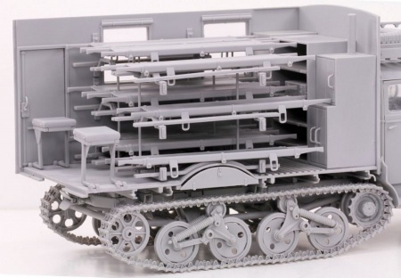 6766Д 1/35 Грузовик Sd.Kfz.3 Maultier Ambulance Dragon 6766Д 1/35 Грузовик Sd.Kfz.3 Maultier Ambulance Dragon