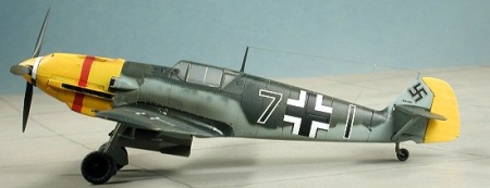 60755 Messerschmitt Bf 109E-4/7 Trop Tamiya